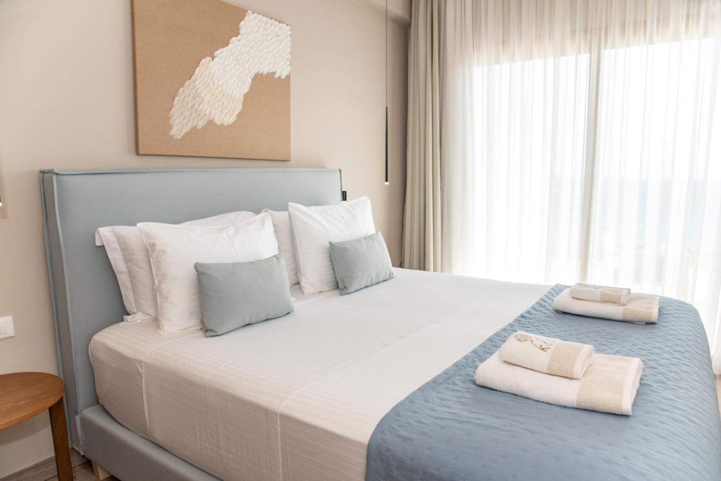 Kaiser Luxury Hotel de apartamente *